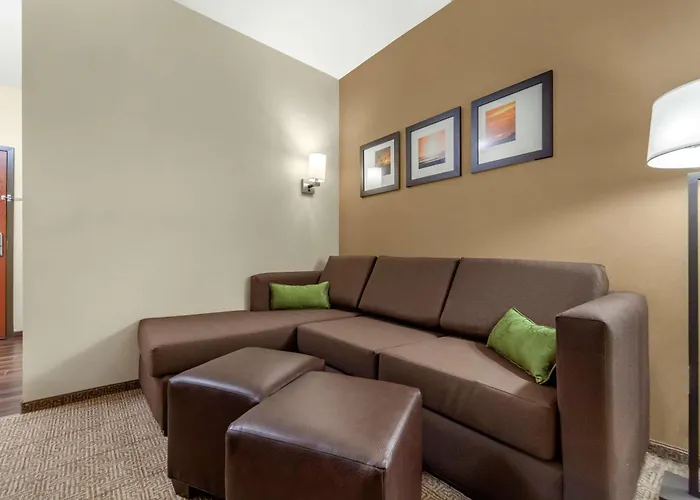 Comfort Suites Grand Island South
