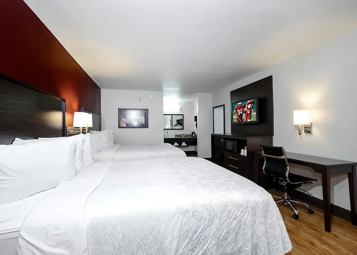 Red Roof Inn Plus+ Hammond