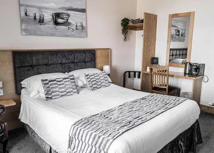 Seaview Hotel