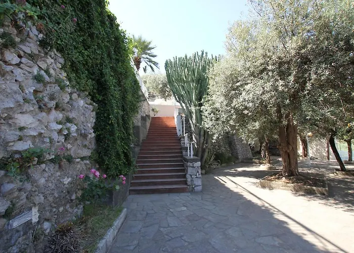 Hotel Lucia