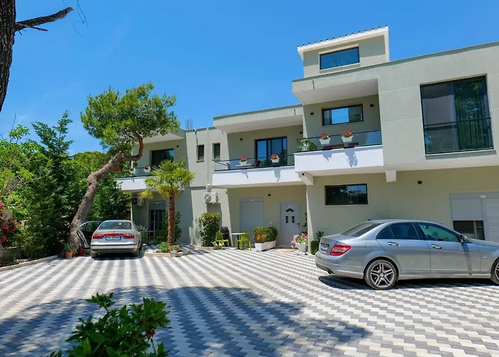 Vila Celaj