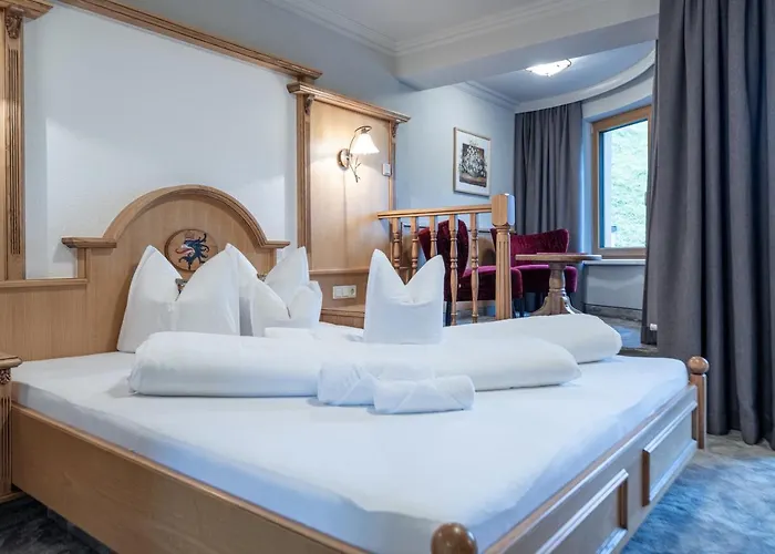 Burghotel Alpenglühn