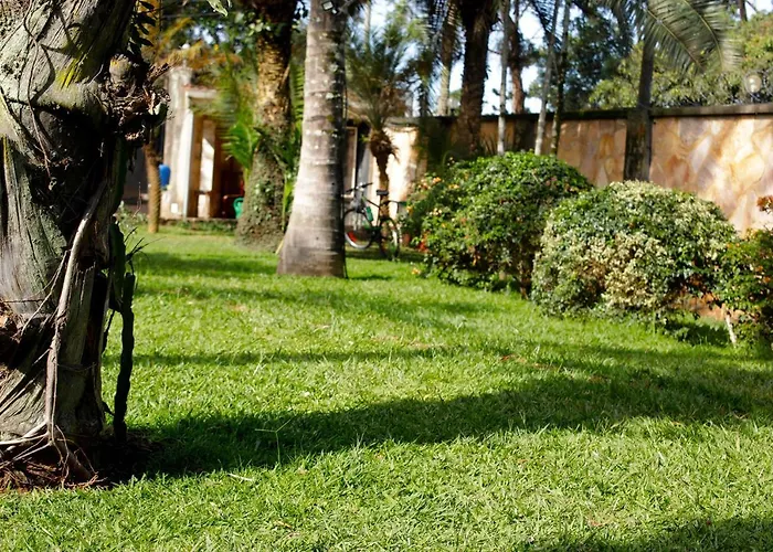 Entebbe Palm Hotel