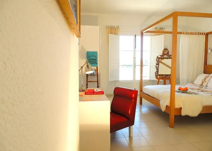 Bella Colina I Vintage Hotel 1953