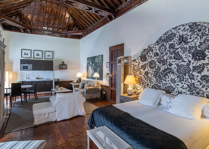 Isla Baja Suites