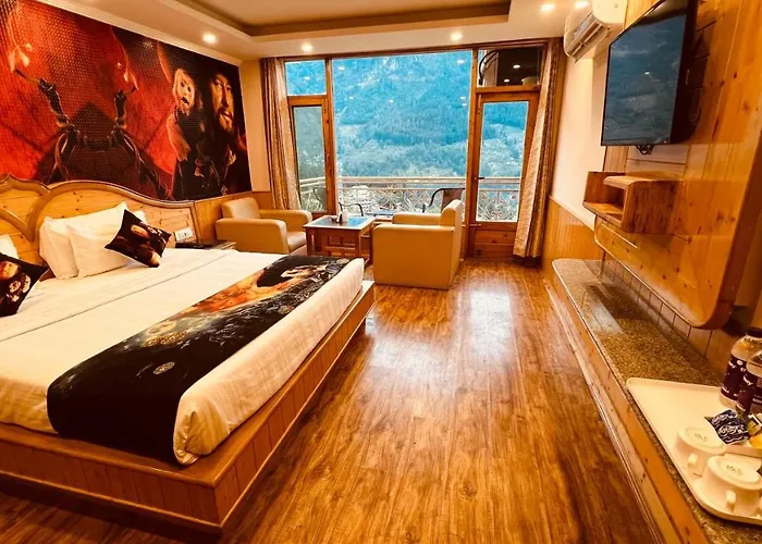 Hotel Old Smugglers With Balcony Mountain View Ac Hot And Cold Near To Hadimba Temple