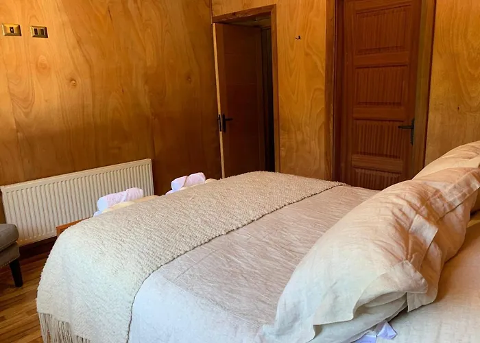 Illi Lodge & Hostel
