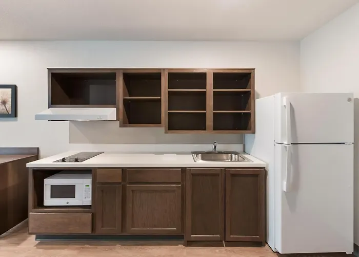 Woodspring Suites Dayton North