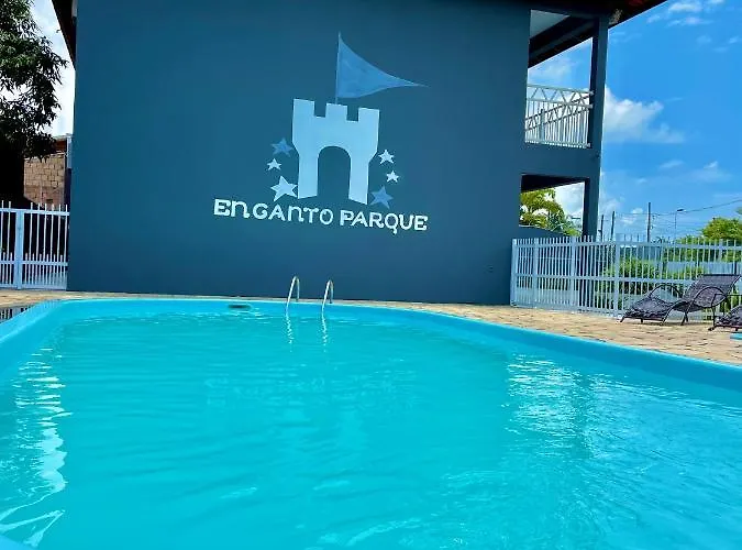 Encanto Parque Pousada