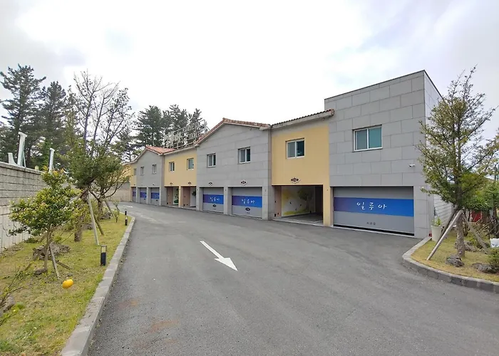 Jeju Irrua Hotel
