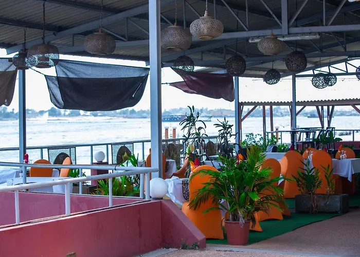 Hotel Le Marly