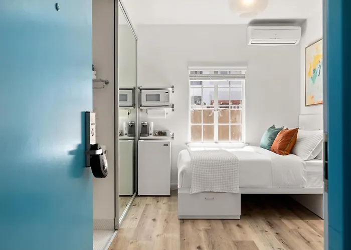 The Varden - A Self-Service Micro Hotel