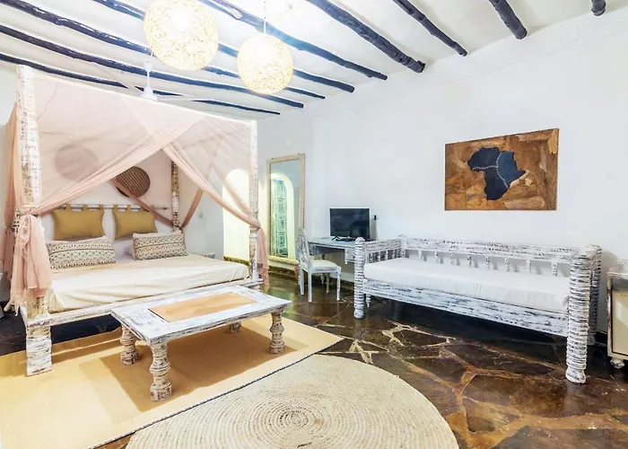 Jumbo Club Watamu