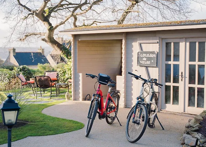 Hotel Les Agapanthes-Logis Hotel