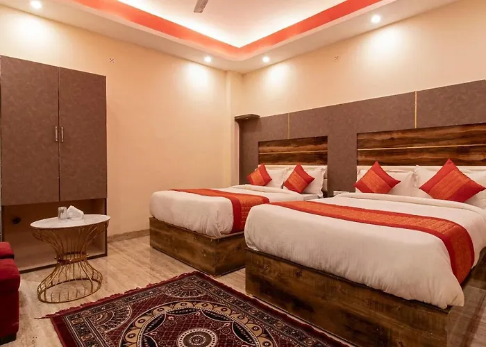 Hotel Dev Place Near Delhi Airport