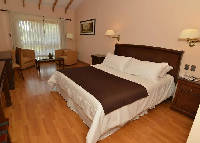 Howard Johnson Hotel Rinconada De Los Andes