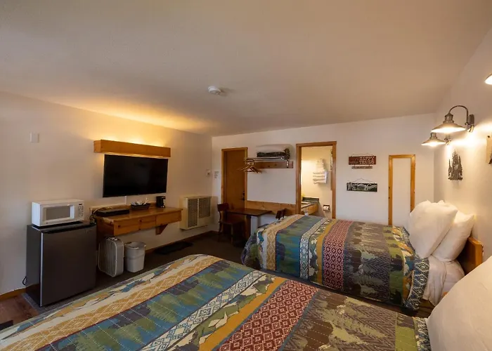 Elk Horn Lodge Motel And Cabins