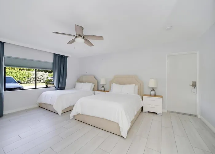 Deco Boutique Hotel