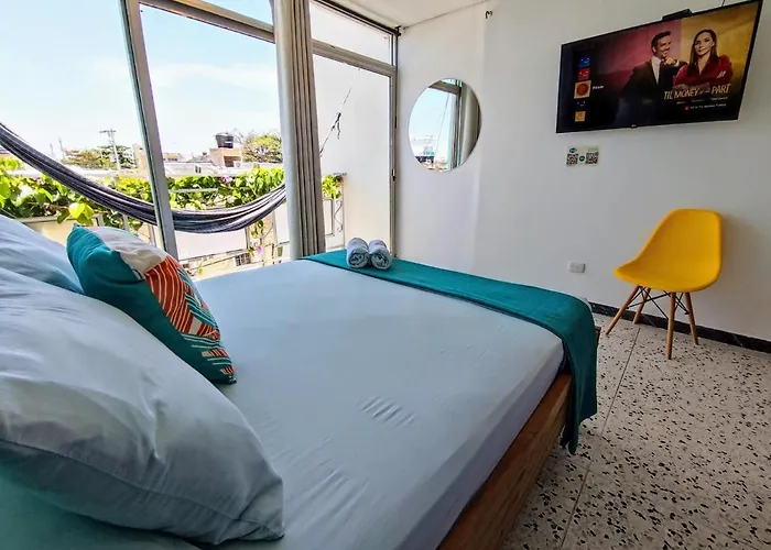 Bona Vida Hotel