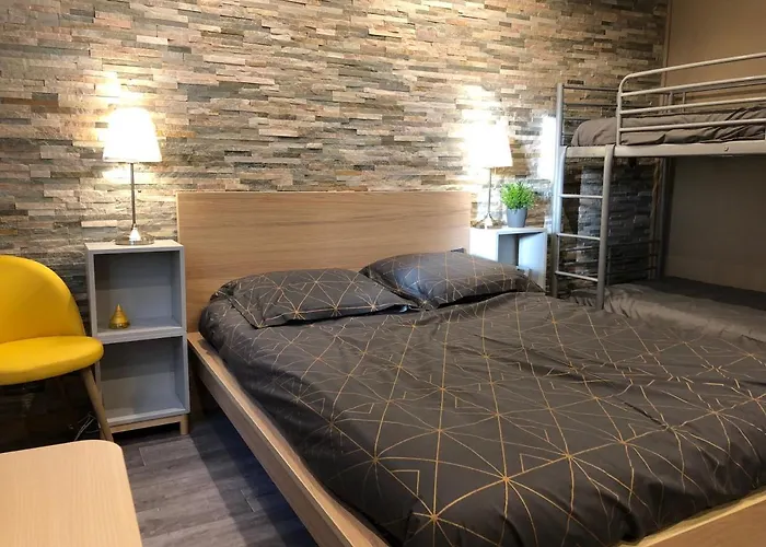 Centre De Vacances Hotel Caplandes