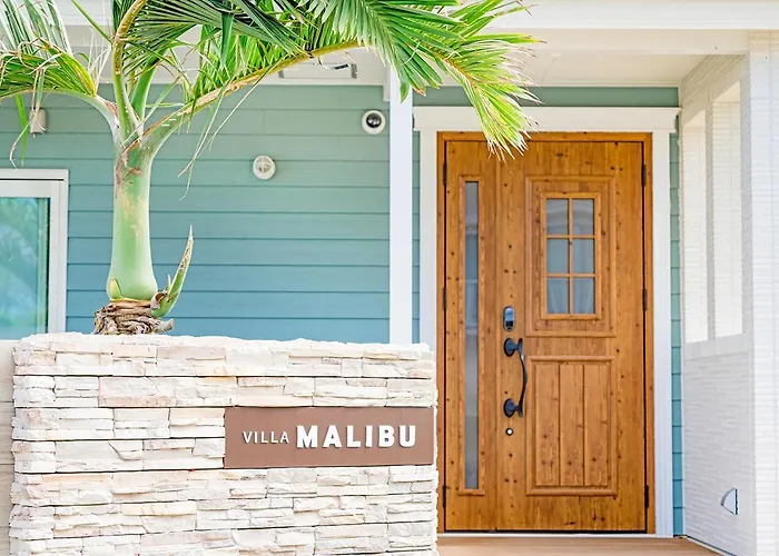 Villa Malibu Palm Springs Miyakojima Resort