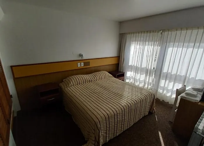 Costanera Hotel