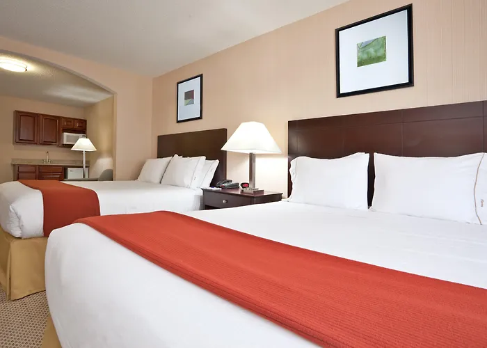 Holiday Inn Express Hotel & Suites Tipp City By Ihg