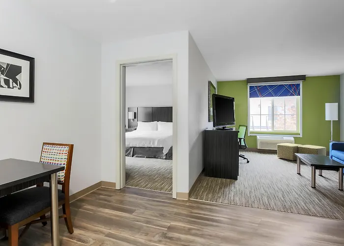 Holiday Inn Express Lancaster By Ihg
