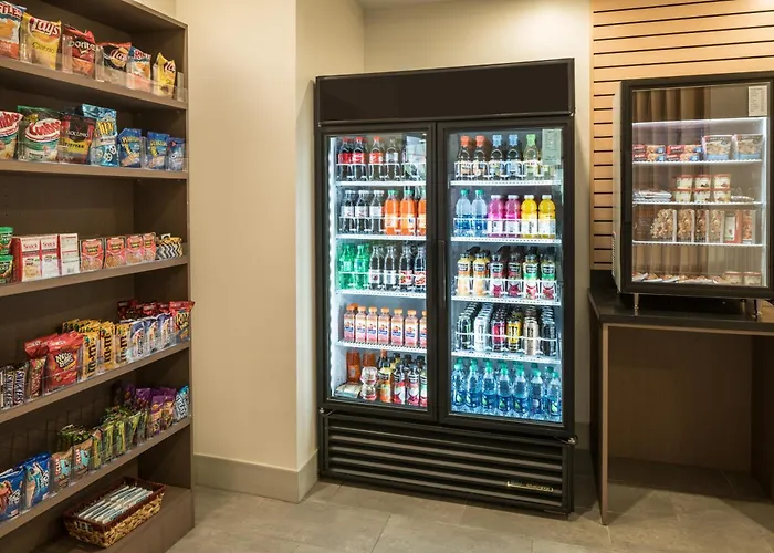 Holiday Inn Express & Suites Springfield By Ihg