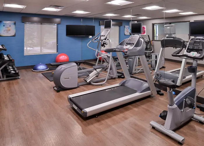 Holiday Inn Express And Suites Bryant - Benton Area By Ihg