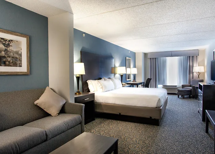 Holiday Inn Express Hotel & Suites Arcadia