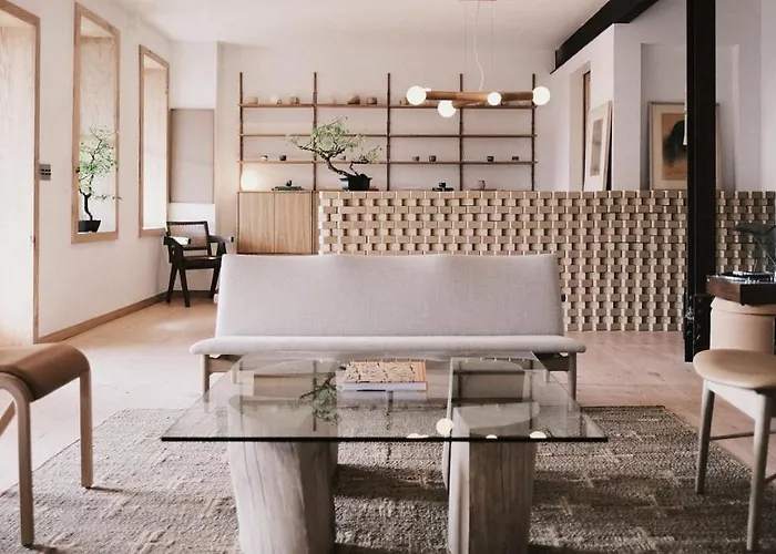 Guesthouse By Good Neighbor