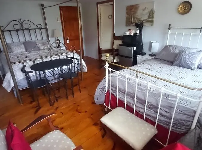Sea Breeze Inn Beach Rentals