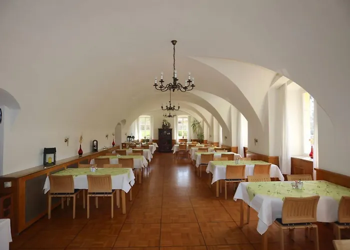 CAREA Hotel Fürstenhof