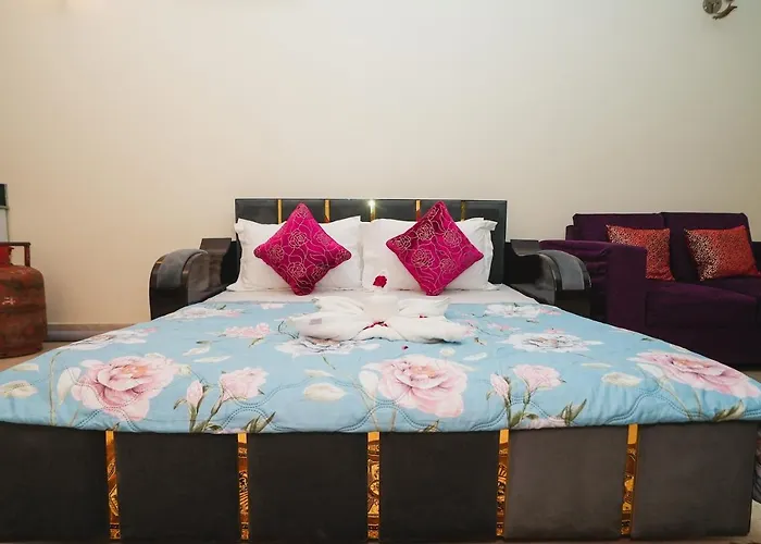 Mintstar Apartment And Suites, Chittaranjan Park