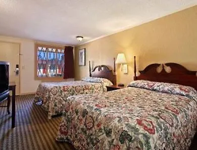 Knights Inn Bridgeport