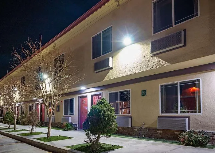 Quality Inn Bishop Near Mammoth