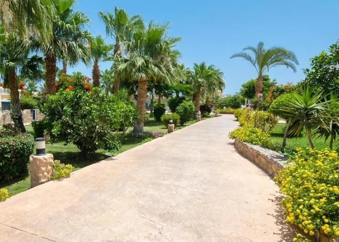 Lillyland Mirage Bay & Aqua Park