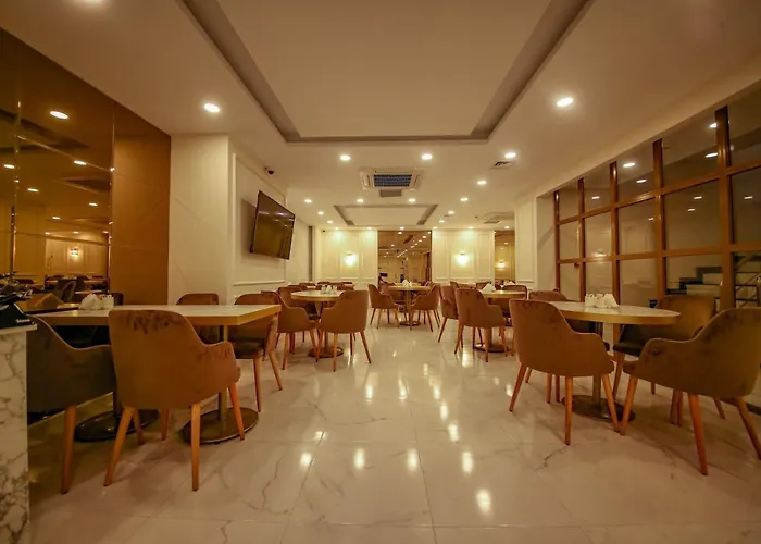 Alkan Palace Hotel