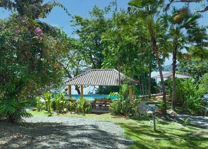 Villas At Gone Fishing Panama Resort