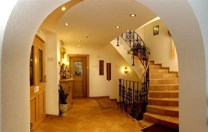 Hotel Kristall