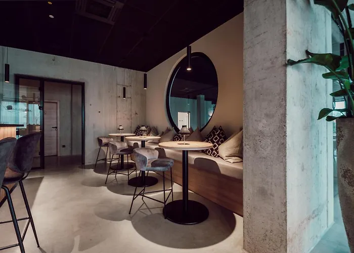 ADEBAR Stadthotel