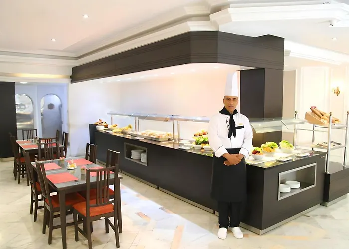 El Oumara Hotel