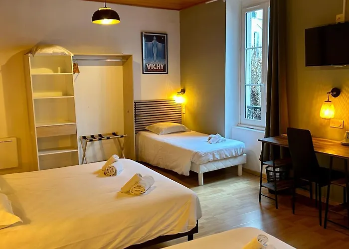 Hotel & Restaurant Le Patio Vichy