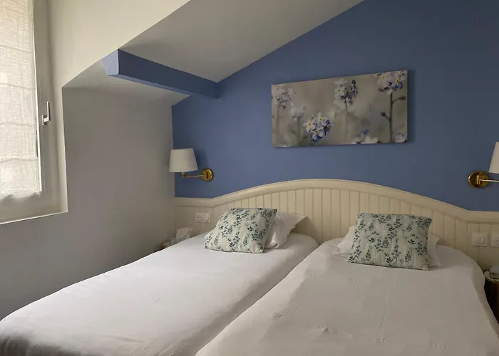 Garden Hotel Rennes Centre Gare