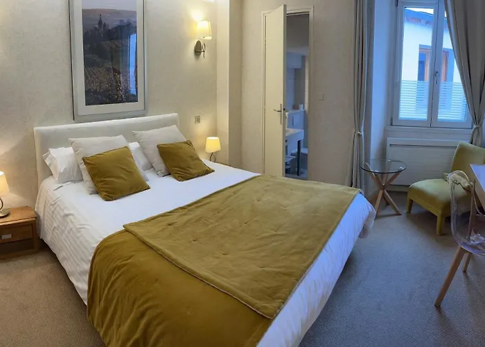 Logis Hotel Des Messageries
