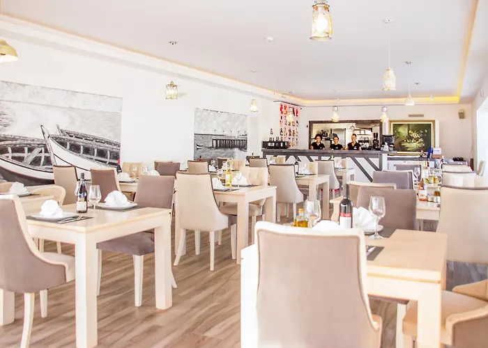 Hotel LIVVO Budha Beach