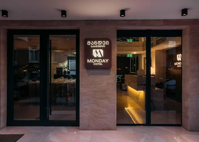 Hotel Monday By Dnt Group