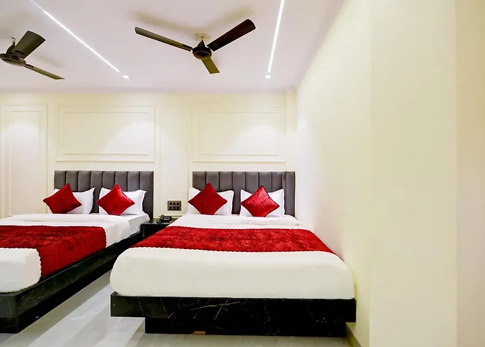 Hotel Surya Plaza