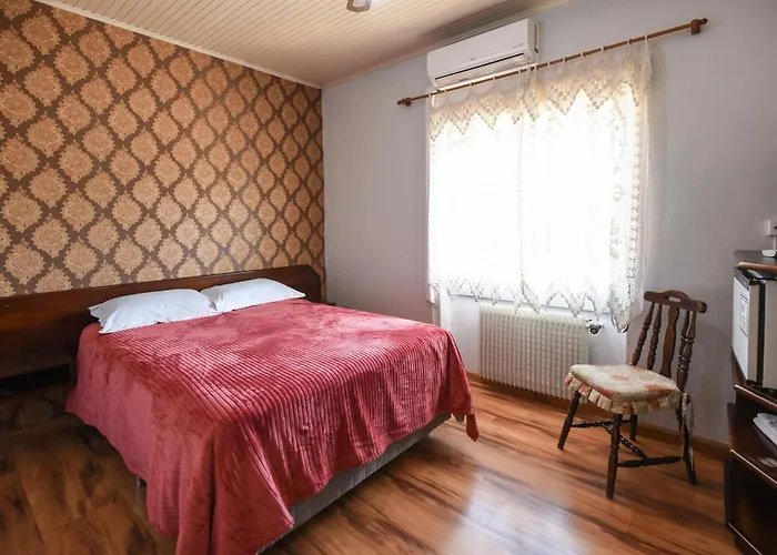 Hotel Pequenino